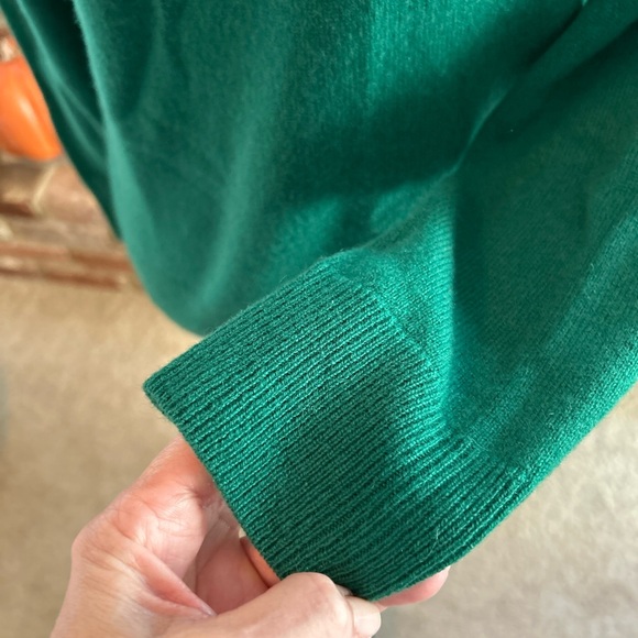 Quince Green Cashmere Sweater - Size Small - Picture 8 of 13